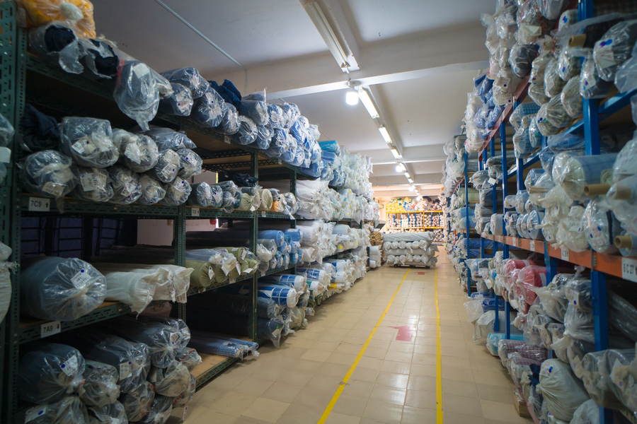 Skup odpadów tekstylnych Łódź – opłacalna i szybka usługa